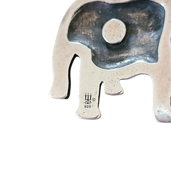 Retired James Avery .925 Silver Bulldog Pendant Charm Necklace - Picture 2 of 6